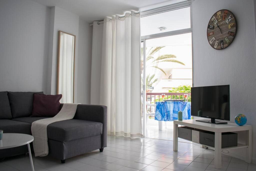 Guayero, Bel Appartement A 50M De La Mer Лос Кристианос Екстериор снимка